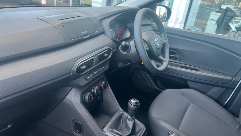 Dacia Sandero 1.0 TCe Essential 5dr Bi Fuel Hatchback